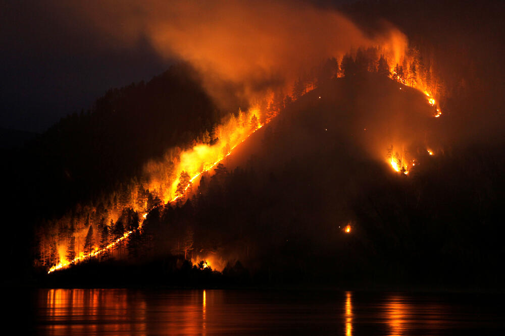 Požar u oblasti Jensej, Foto: Ilya Naymushin/Reuters