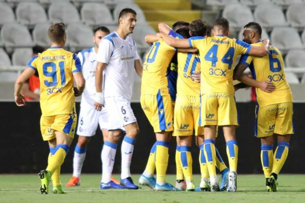 Slavlje fudbalera APOEL-a, Foto: 24sports.com.cy