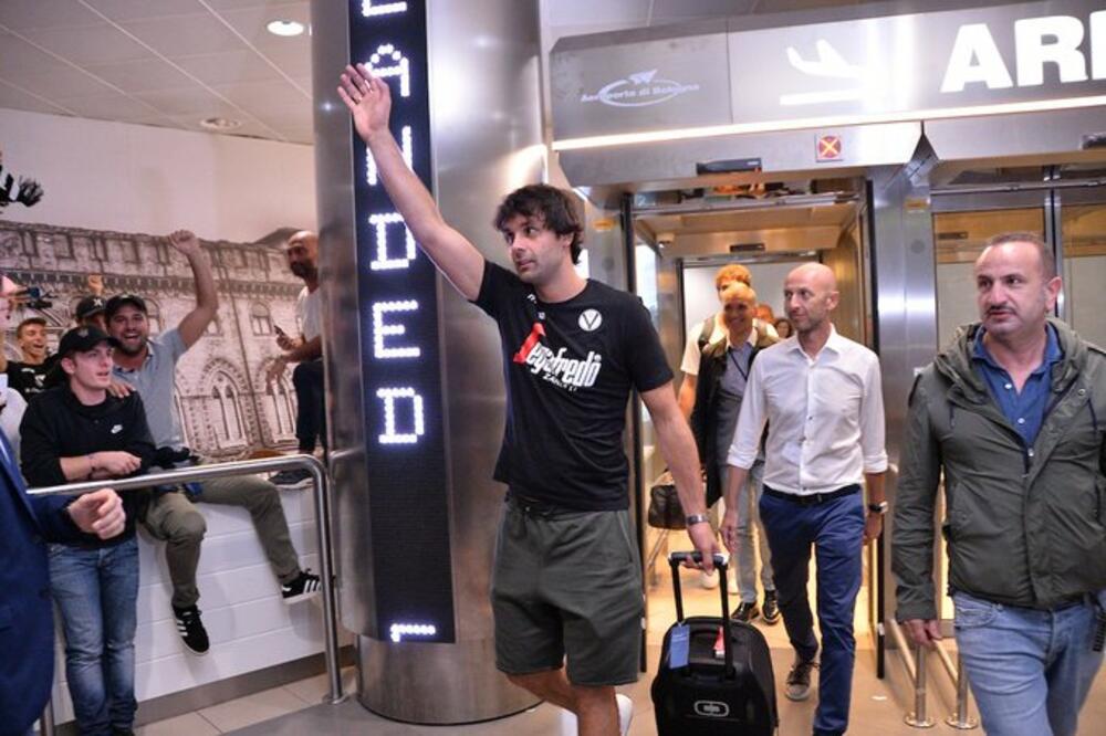 Miloš Teodosić stiže u Bolonju