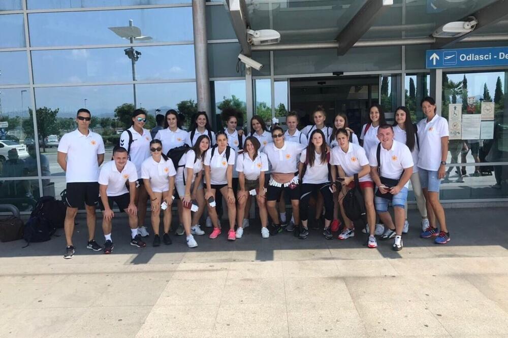 Crnogorske rukometne kadetkinje