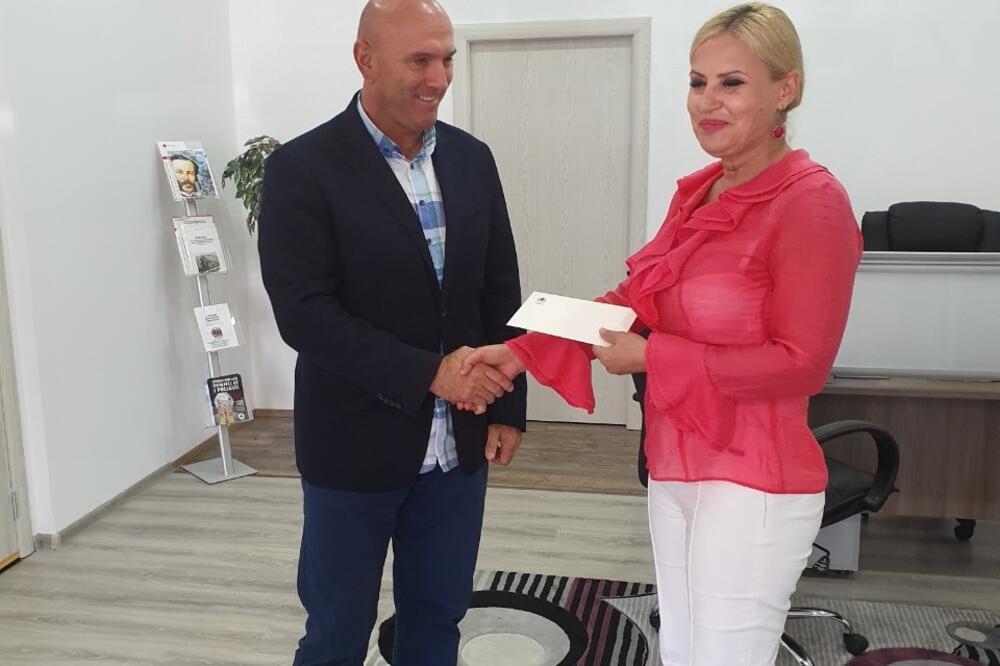 Donirao i sedmu platu: Marko Carević, Foto: Opština Budva