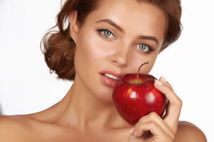 Koliko voća je dobro: Jedna jabuka donosi zdravlje, tri - masnu...