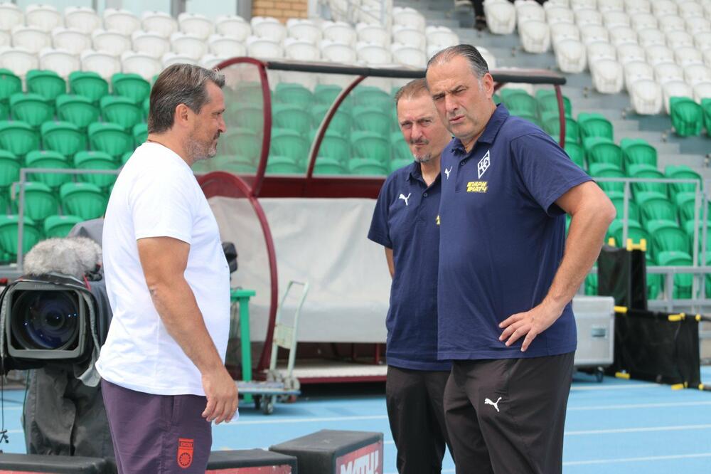 Božović sa pomoćnikom Vojom Ćalovom, Foto: Krila Sovjetov