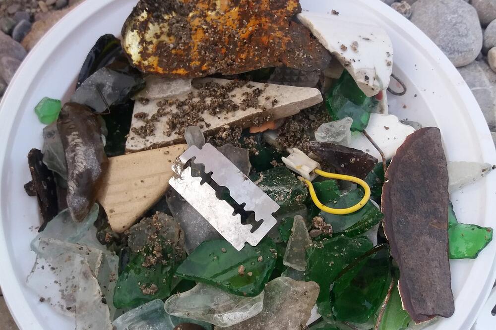 Dio otpada sa plaže na Sastavcima, Foto: Facebook
