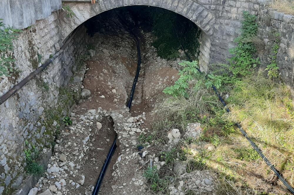 Kažu da je ovo trenutno jedino moguće rješenje, Foto: Siniša Luković