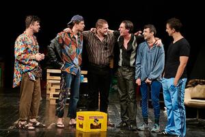 Premijerno izvedena predstava "Balkan Boys": Komedija se vratila u...