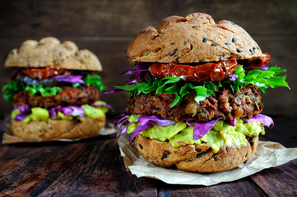 Veganski burgeri su sada sastavni dio jelovnika u restoranima, Foto: Getty Images