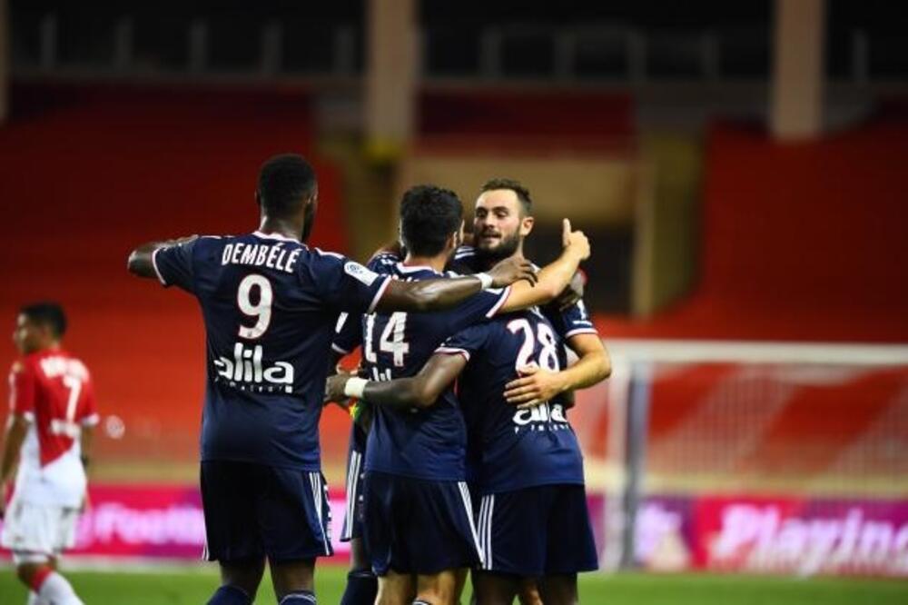 Slavlje fudbalera Liona, Foto: L'Ekip, L'Ekip