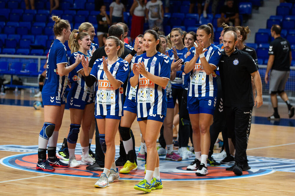 Rukometašice Budućnosti (Foto: Dejan Starčević)