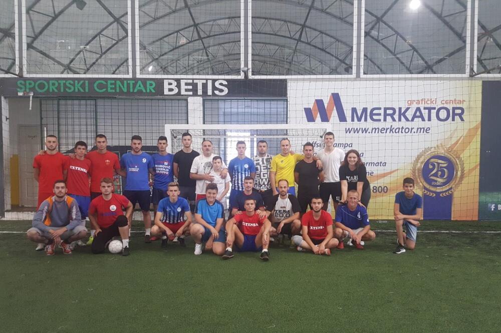 Dio učesnika humanitarnog turnira, Foto: Jadranka Ćetković