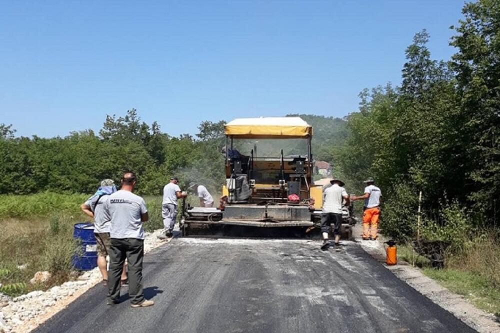 Oko 23 kilometra novih puteva, Foto: Cetinje.me