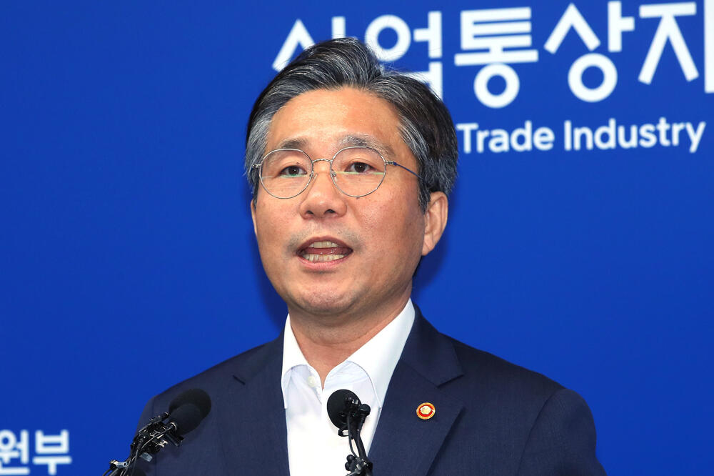 Južnokorejski ministar trgovine Sung Iun Mo, Foto: AP