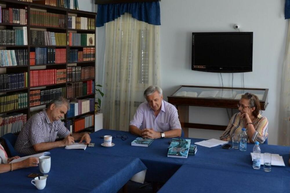 Promocija knjige, Foto: Gradska biblioteka i čitaonica