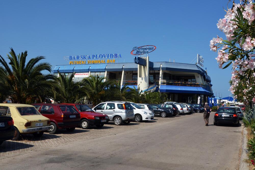 Akumulirani gubitak Barske plovidbe 12 miliona eura, Foto: Anto Baković