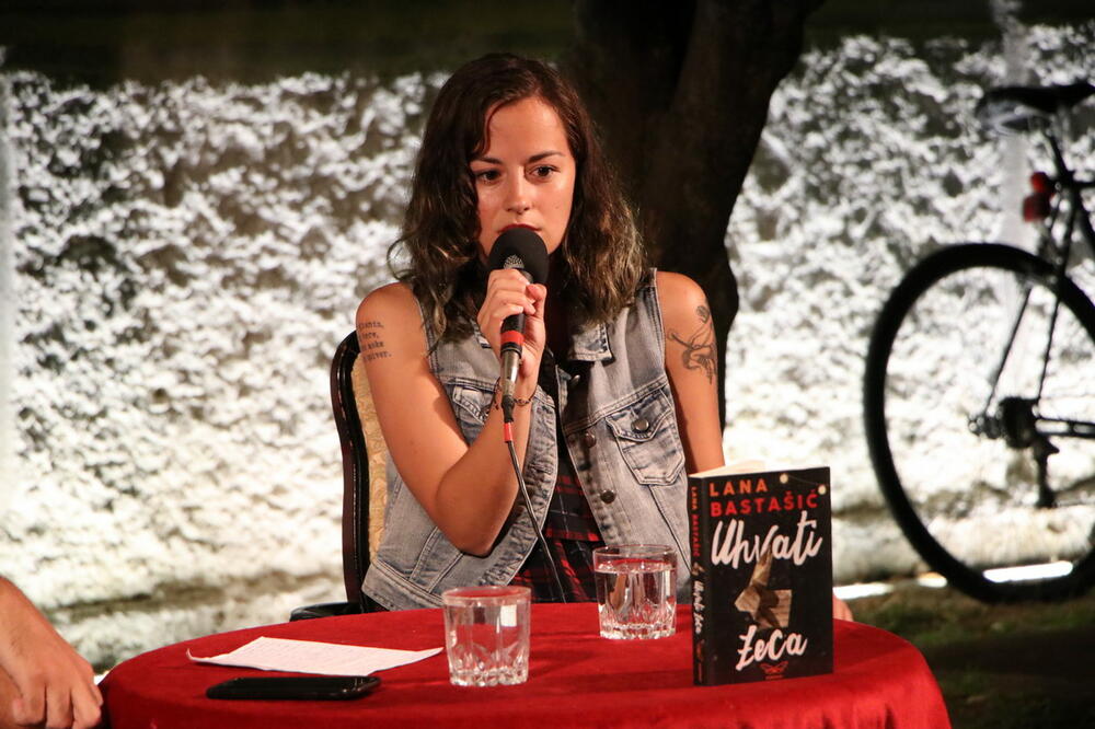 Sa promocije romana u Baru, Foto: Barski ljetopis