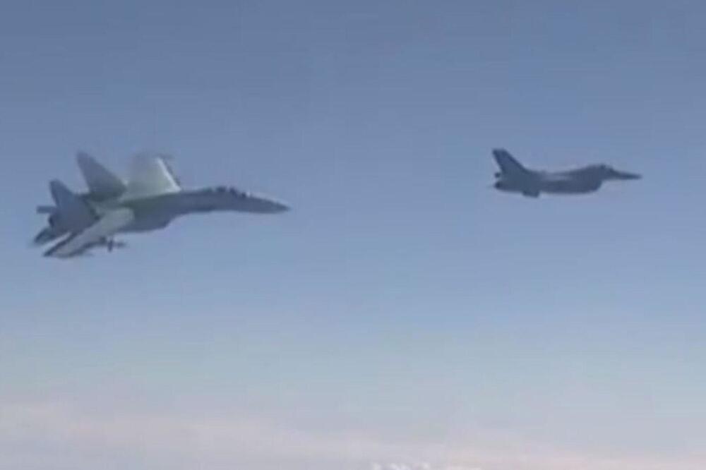 Ruski i NATO avioni iznad Baltika, Foto: Screenshot/YouTube