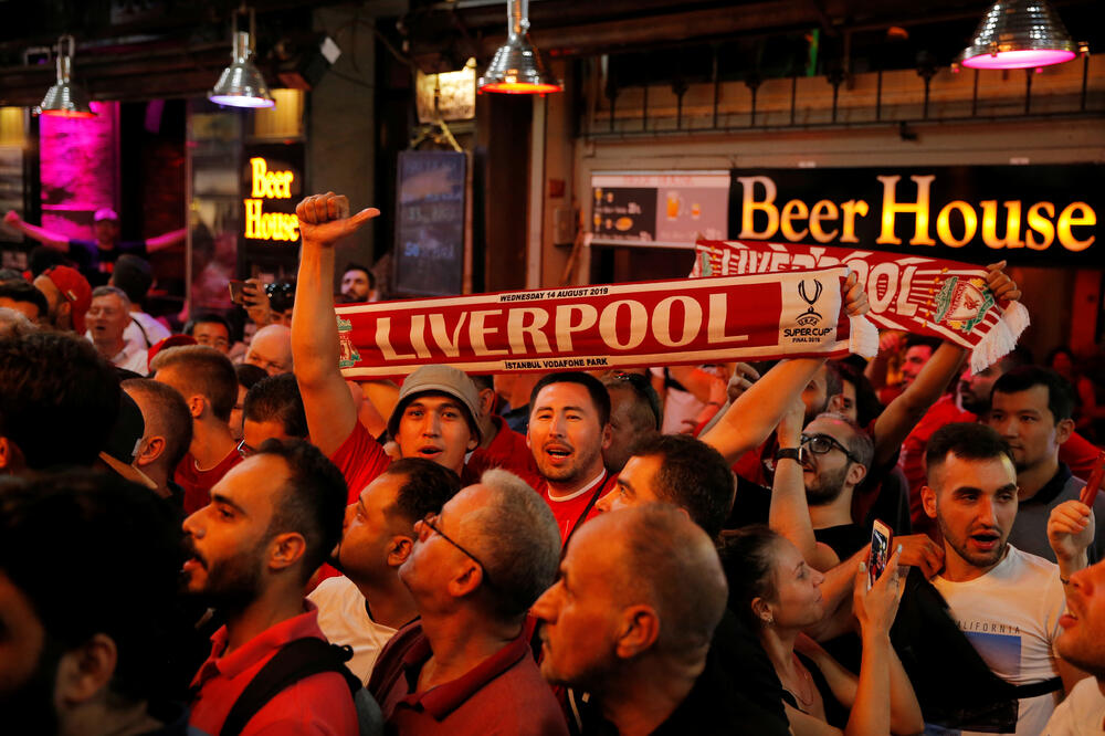 Navijači Liverpula u Istanbulu, Foto: HUSEYIN ALDEMIR
