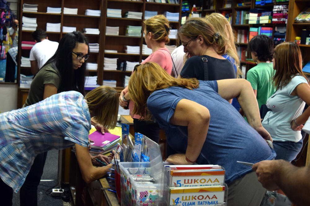 Štamparije koje naprave greške u štampanju da nadoknade štetu, Foto: Luka Zeković