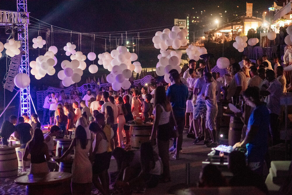 Sa žurke u Sutomoru