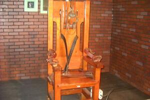 Američki osuđenik pogubljen na električnoj stolici