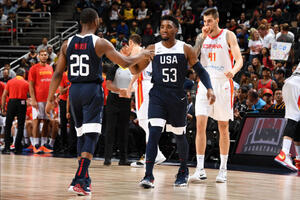 Amerikanci slavili u prvom kontrolnom meču: Španija pala u Anahajmu