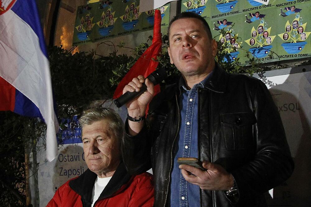 Georgijev govori na protestu "Jedan od pet miliona" u martu, Foto: Saša Đorđević