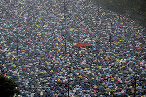 Više od 1,7 miliona ljudi na ulicama Hongkonga, tvrde organizatori...