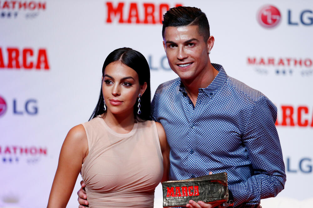 Ronaldo sa djevojkom Georginom Rodriges, Foto: Reuters