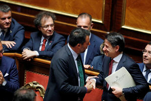 Pala italijanska vlada: Premijer Đuzepe Konte podnio ostavku