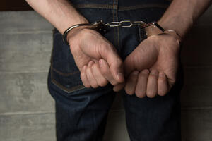 Podgoričanin uhapšen u Tivtu: Osumnjičen da je dio grupe koja je...