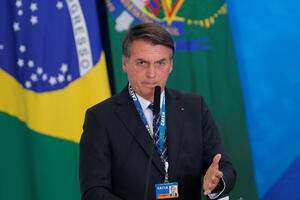 Bolsonaro: Nemamo sredstva za borbu protiv požara u Amazoniji