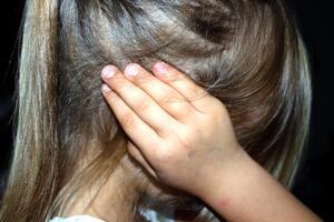 Roditelji ne smiju ignorisati: 13 simptoma dječje depresije