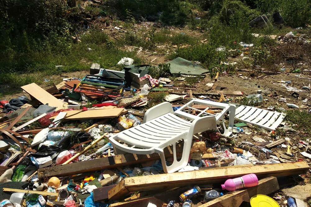 Smeće na Adi Bojani, Foto: Koalicija za održivi razvoj