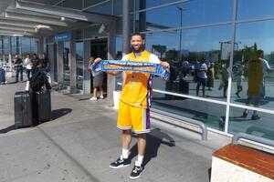 Hobson napustio Bar poslije 25 dana