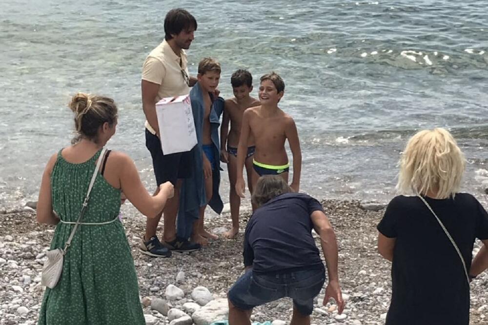 Plivali za malog Vanju, Foto: Vuk Lajović