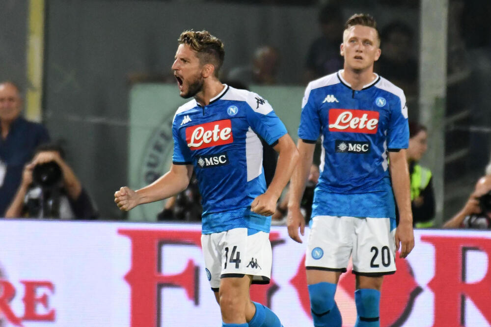 Dris Mertens slavi gol u Firenci, Foto: Beta/AP