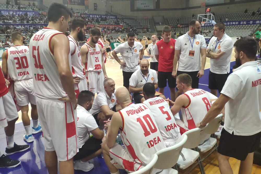 Košarkaši Crne Gore na meču sa Nigerijom