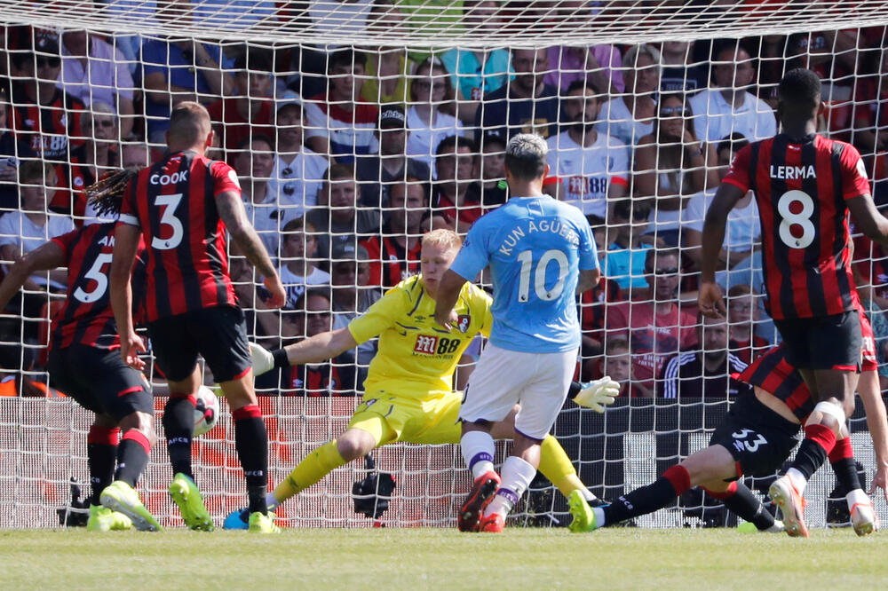 Aguero postiže gol za 3:1, Foto: Reuters