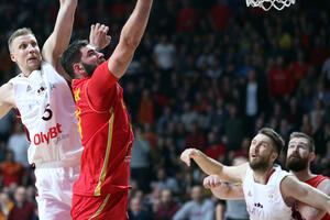 Crna Gora u pobjedničkom ritmu čeka Mundobasket: "Crveni"...