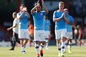 Liga kup: Siti protiv Prestona, Liverpul sa MK Donsima