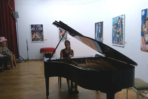 Jovana Jaramaz održala prvi solistički koncert