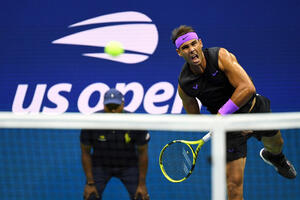 Nadal bez borbe do trećeg kola, Čung naredni rival