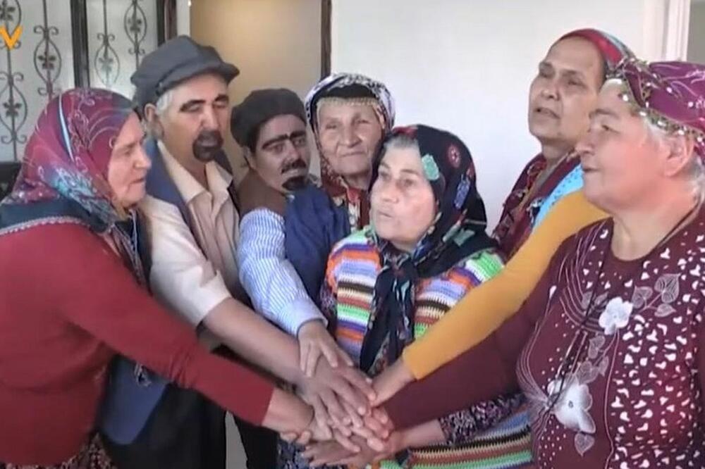 Amaterska pozorišna trupa želi da skrene pažnju na život žena na selu