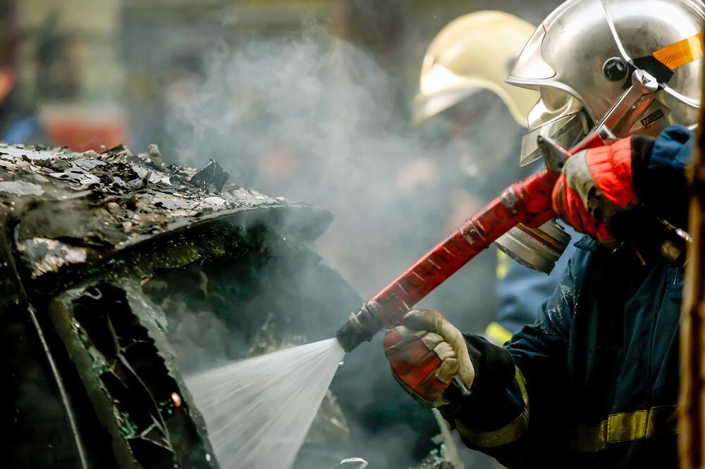 Pune ruke posla za vatrogasce (ilustracija), Foto: Shutterstock