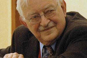 Preminuo Imanuel Valerštajn