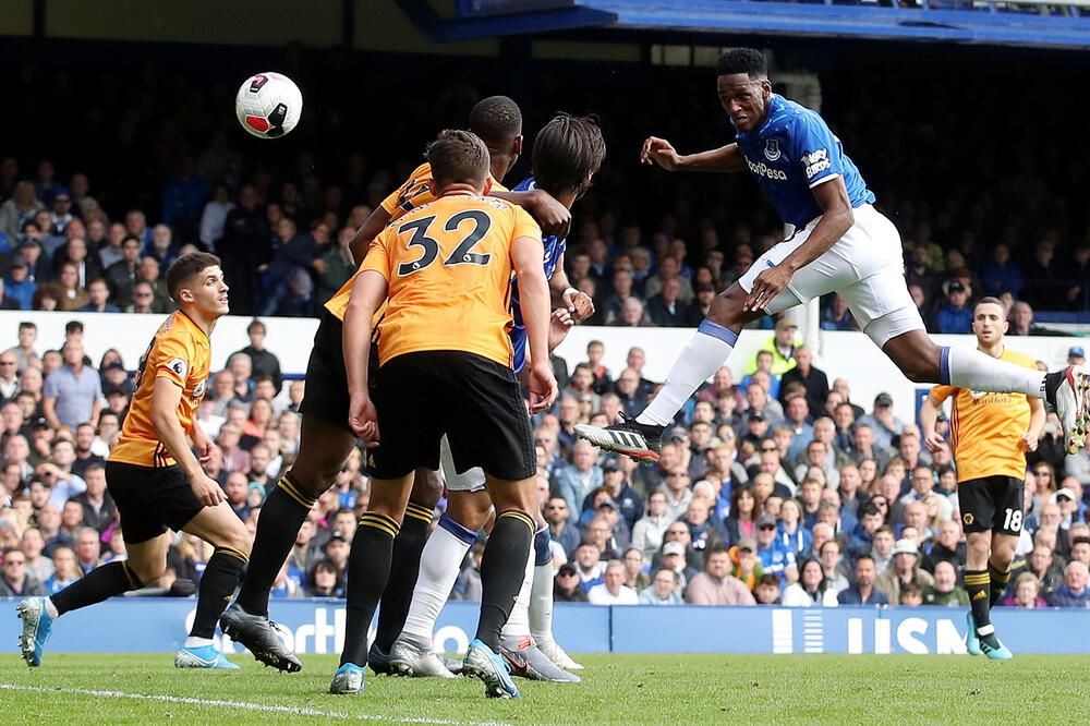 Reuters, Foto: CARL RECINE