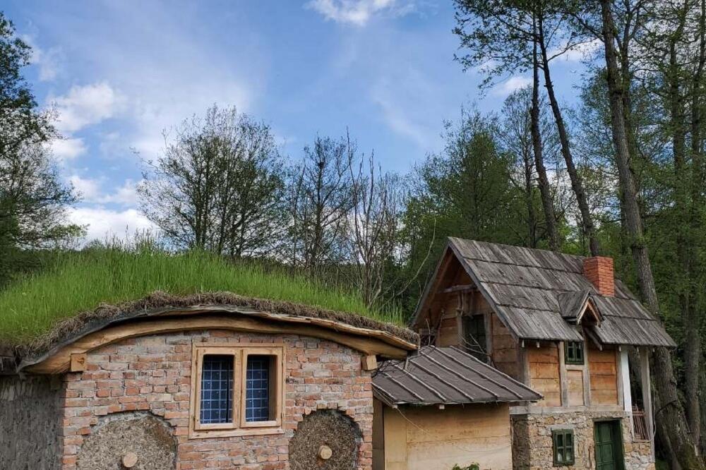 Džogazovi bungalovi, Foto: Goran Malidžan