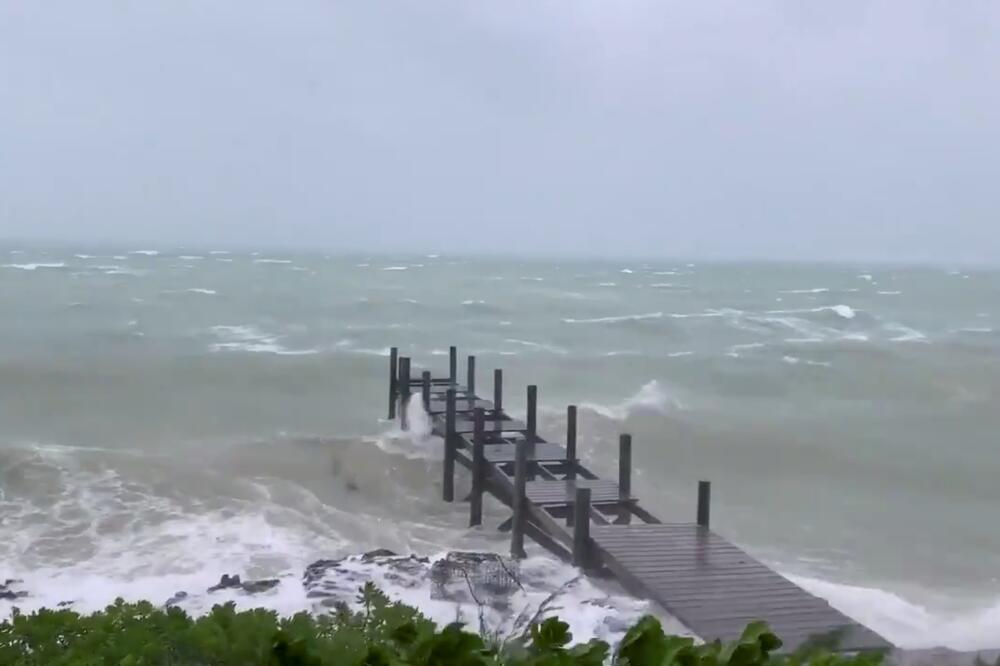 Uragan može da izazove katastrofalna razaranja, Foto: Reuters