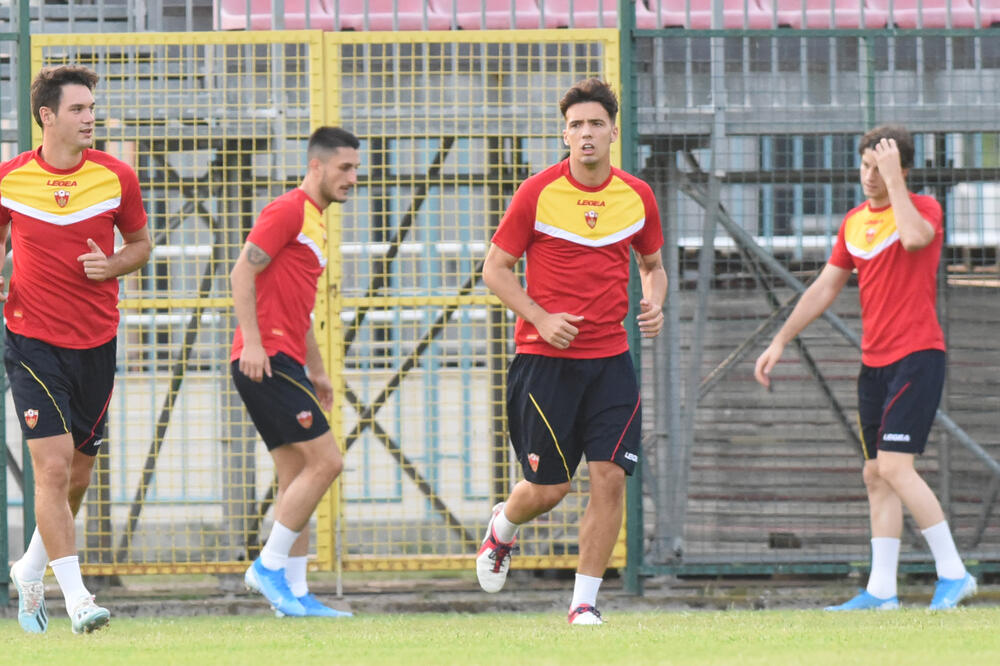 Vukčević, Boljević, Bakić i Kosović na treningu reprezentacije, Foto: Savo Prelević