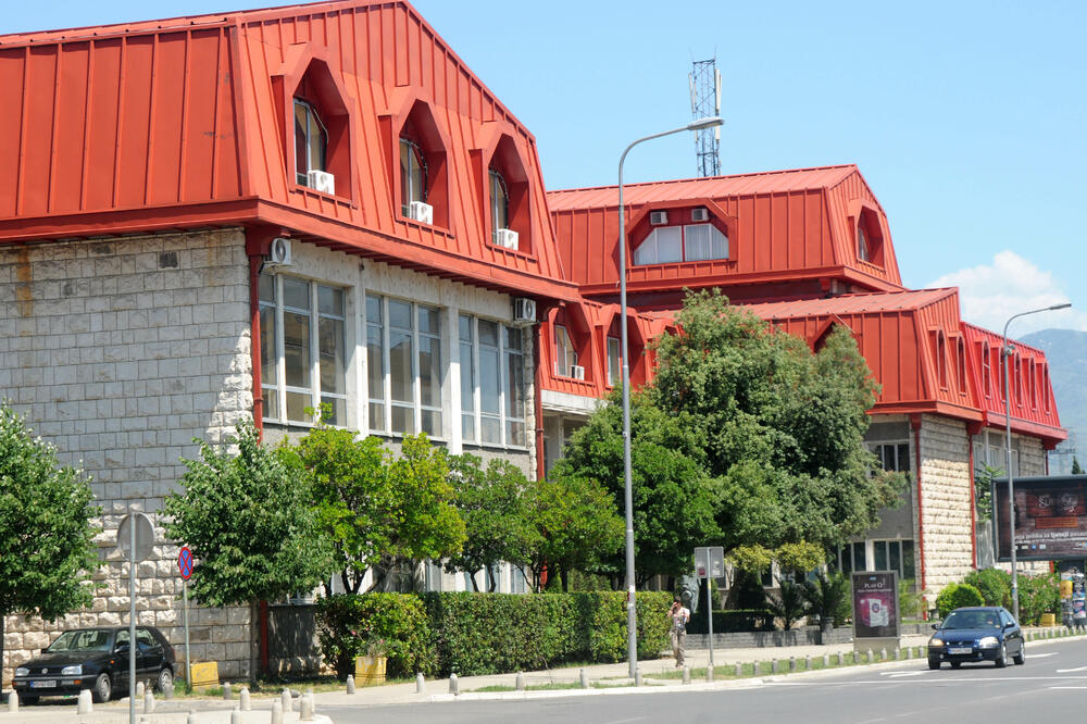 Pravni fakultet, Foto: Boris Pejović